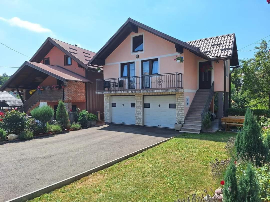 Holiday Home Lana Фужине Экстерьер фото